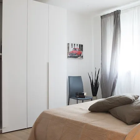 Διαμέρισμα Erik Langer S. Sofia C. Battisti *