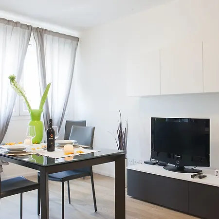 Erik Langer S. Sofia C. Battisti Apartmán *